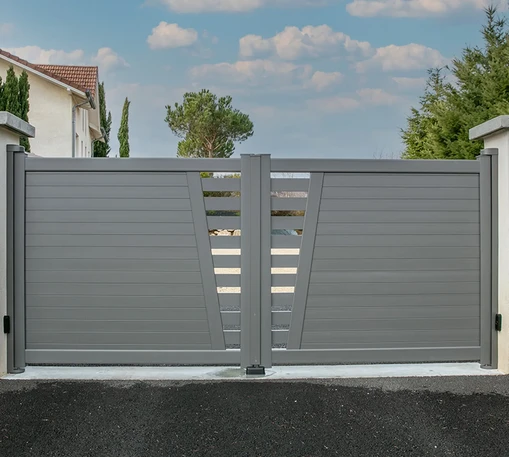 portail sur mesure aluminium kostum Kestenn