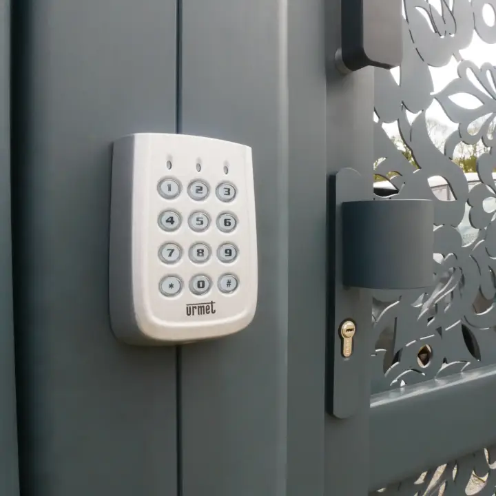 Videoportero V500 pro IO Somfy