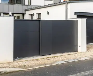 Puerta corredera telescópica